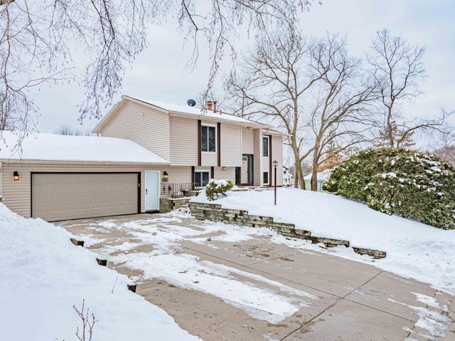 110912 Von Hertzen Circle, Chaska, MN 55318