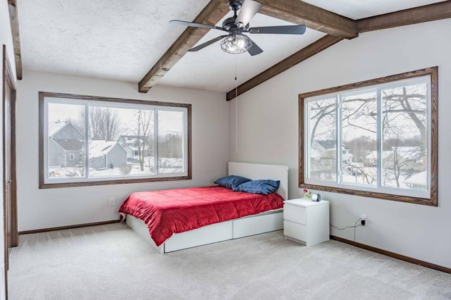 110912 Von Hertzen Circle, Chaska, MN 55318