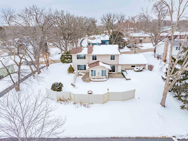 110912 Von Hertzen Circle, Chaska, MN 55318