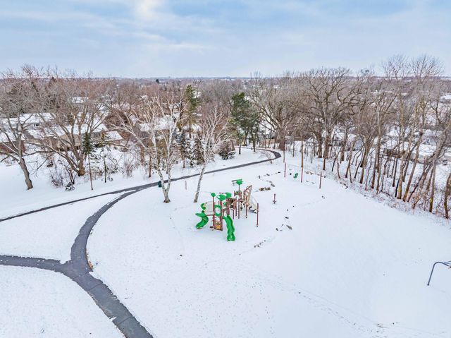 110912 Von Hertzen Circle, Chaska, MN 55318