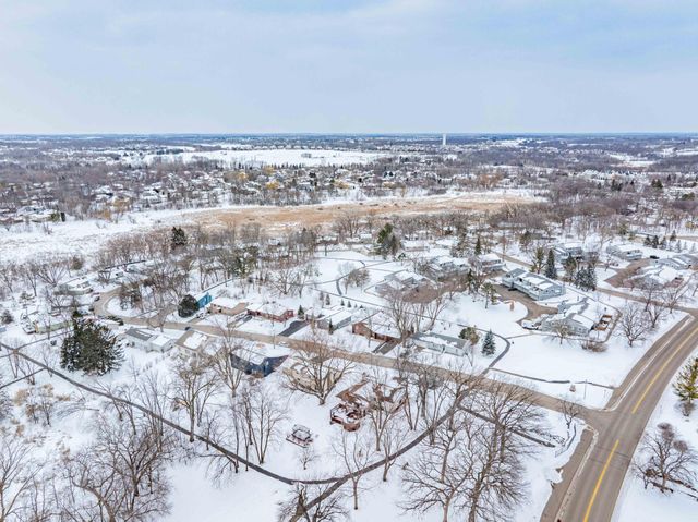 110912 Von Hertzen Circle, Chaska, MN 55318