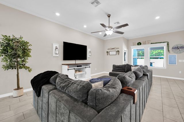 5515 NW Whitecap Road, Port St. Lucie, Port St Lucie, FL 34986