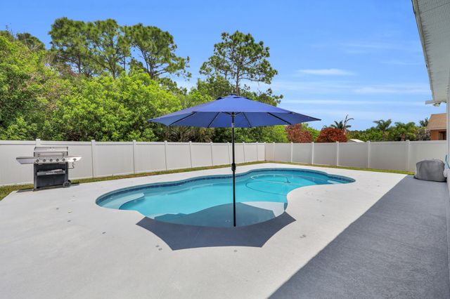 5515 NW Whitecap Road, Port St. Lucie, Port St Lucie, FL 34986