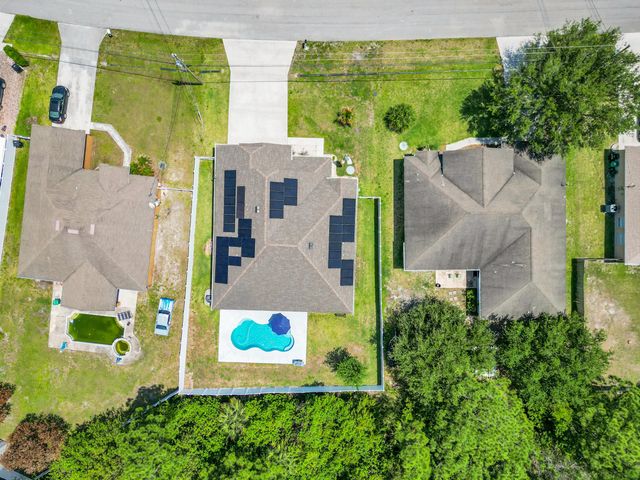 5515 NW Whitecap Road, Port St. Lucie, Port St Lucie, FL 34986