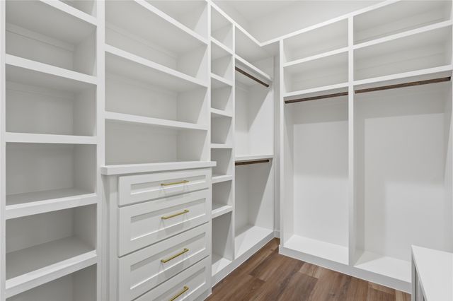6200 Carlton Garrett Street, Dallas, TX 75215