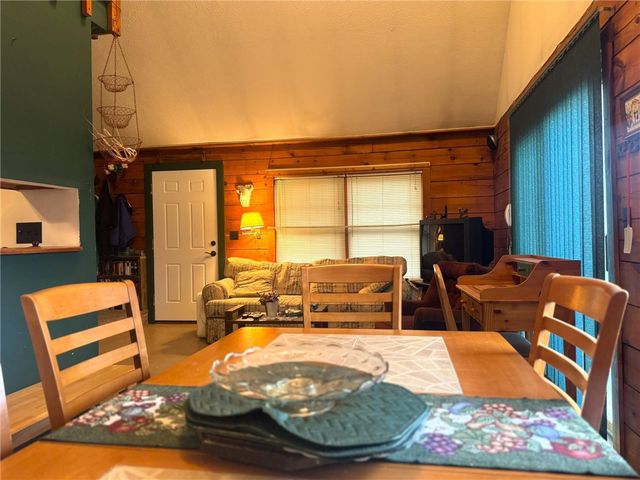 260 Log Cabin Lane, New Berlin, NY 13843