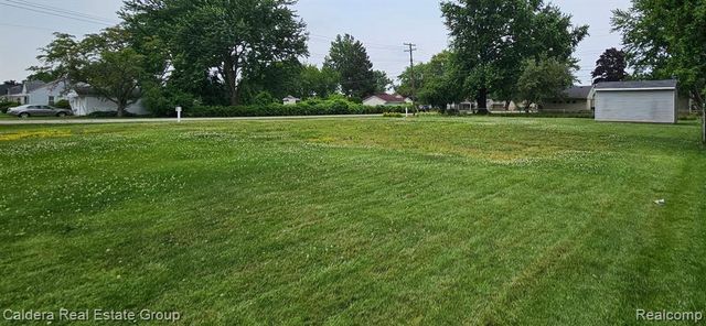 9011 Elmhurst Avenue, Plymouth, MI 48170