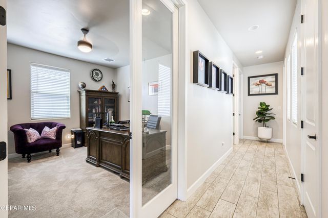 5892 VALLE SONAR Avenue, El Paso, TX 79932