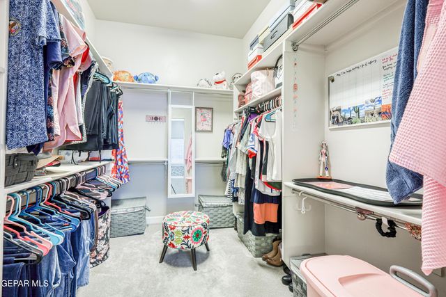 5892 VALLE SONAR Avenue, El Paso, TX 79932