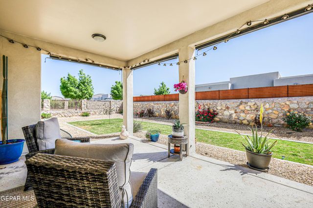 5892 VALLE SONAR Avenue, El Paso, TX 79932