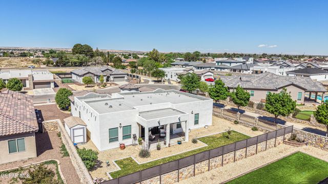 5892 VALLE SONAR Avenue, El Paso, TX 79932
