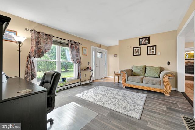 1235 W KINGS HWY, Coatesville, PA 19320