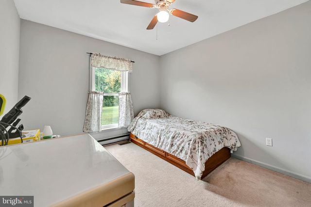 1235 W KINGS HWY, Coatesville, PA 19320