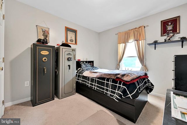1235 W KINGS HWY, Coatesville, PA 19320