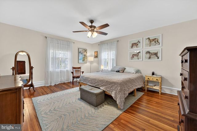 104 W MAPLE AVE, Merchantville, NJ 08109
