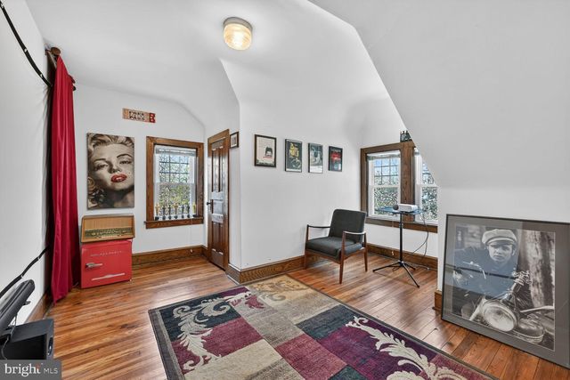 104 W MAPLE AVE, Merchantville, NJ 08109