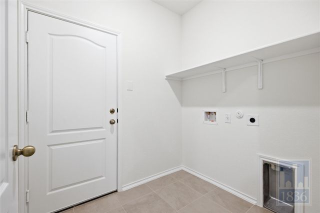 7812 Song Sparrow DR, Austin, TX 78744