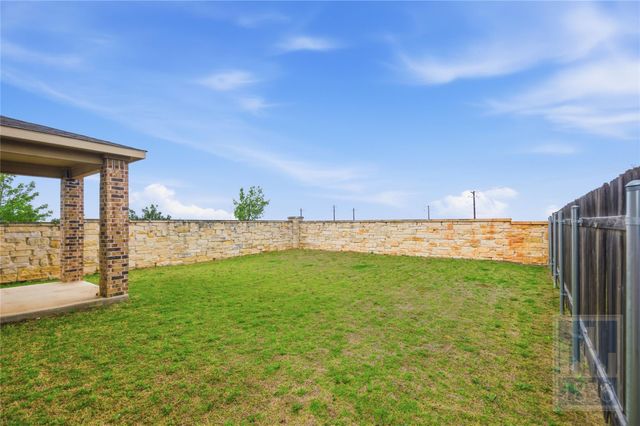 7812 Song Sparrow DR, Austin, TX 78744