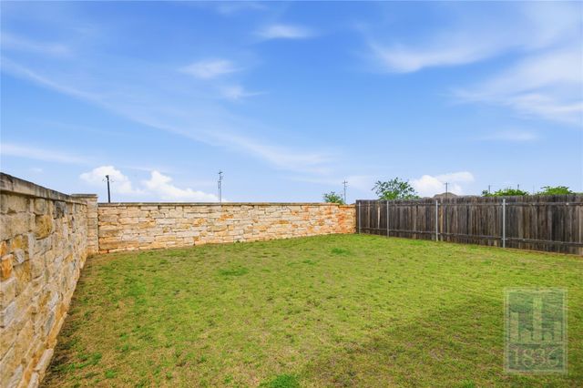 7812 Song Sparrow DR, Austin, TX 78744