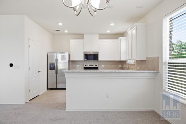 7812 Song Sparrow DR, Austin, TX 78744