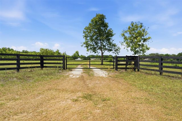 14433 LAKE YALE ROAD, Umatilla, FL 32784