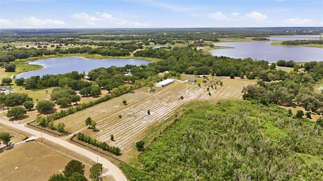 14433 LAKE YALE ROAD, Umatilla, FL 32784