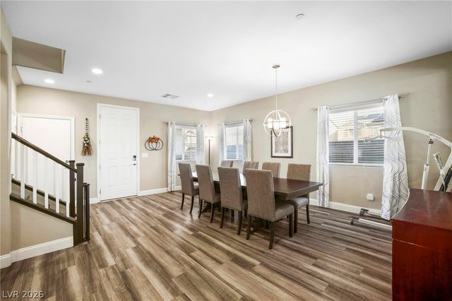990 Floral Creek Court, Henderson, NV 89002