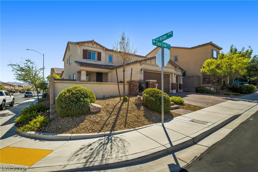 990 Floral Creek Court, Henderson, NV 89002 — photo 2