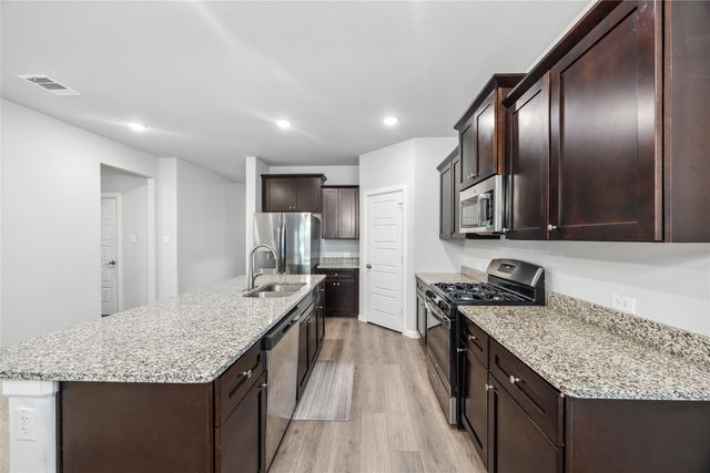 5649 Southern Fern Road, Garland, TX 75043
