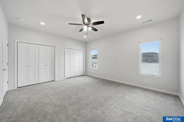 3501 Pearl Crescent Drive, Lincoln, NE 68504