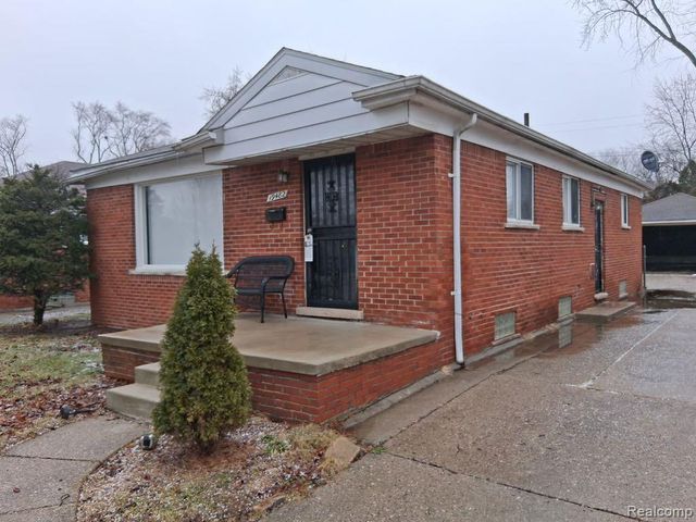 19482 Archer Street, Detroit, MI 48219