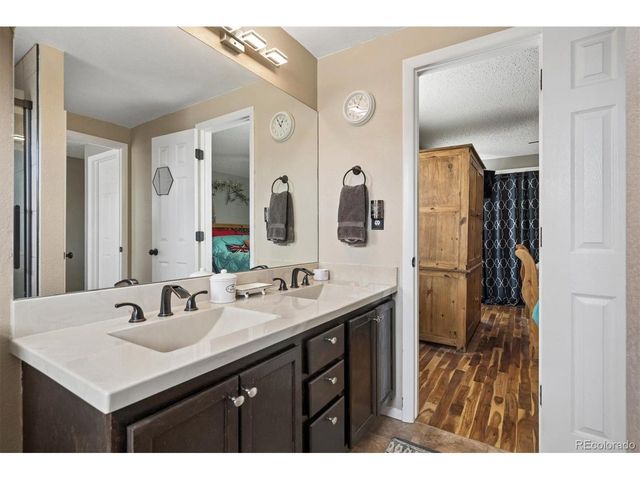 22166 E Princeton Cir, Aurora, CO 80018