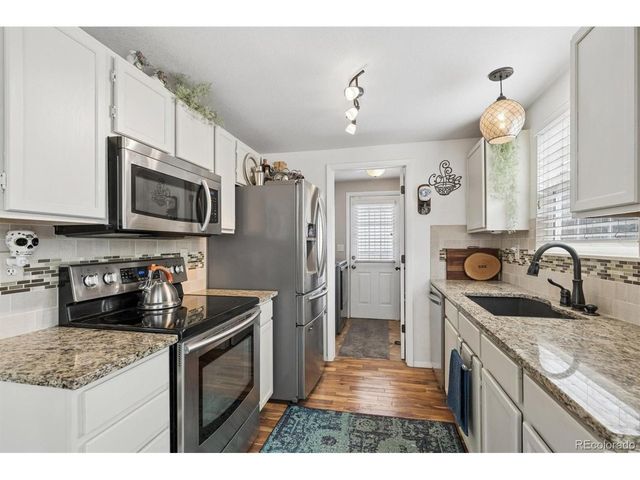 22166 E Princeton Cir, Aurora, CO 80018