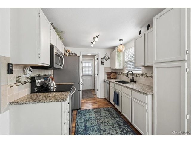 22166 E Princeton Cir, Aurora, CO 80018