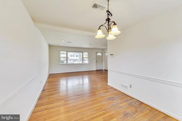 1208 PINEWOOD DR, Frederick, MD 21701