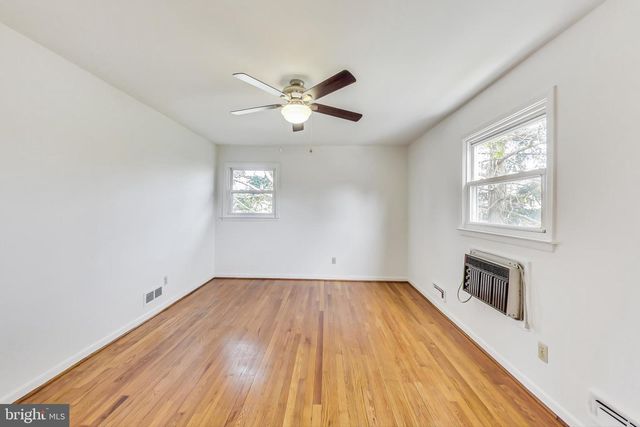 1208 PINEWOOD DR, Frederick, MD 21701