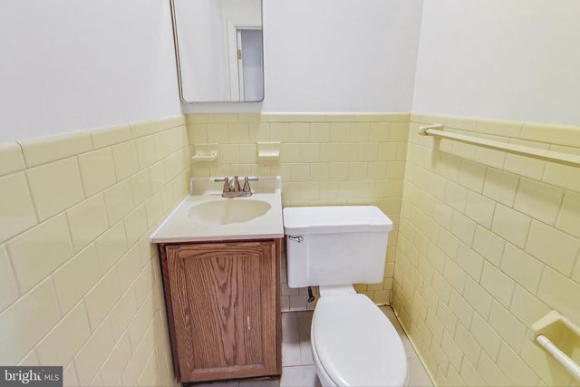 1208 PINEWOOD DR, Frederick, MD 21701