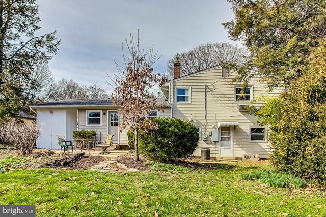 1208 PINEWOOD DR, Frederick, MD 21701
