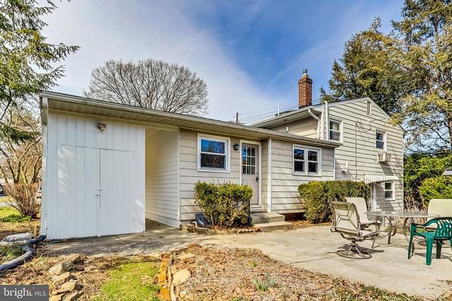1208 PINEWOOD DR, Frederick, MD 21701