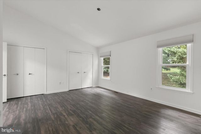 1550 MCLEAN COMMONS CT, Mclean, VA 22101
