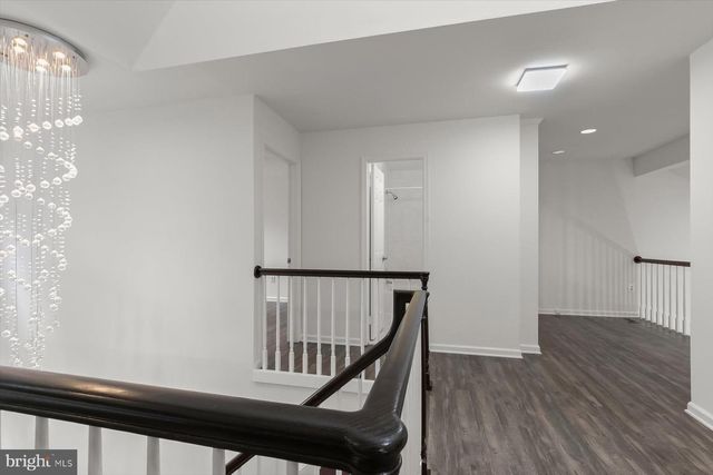 1550 MCLEAN COMMONS CT, Mclean, VA 22101