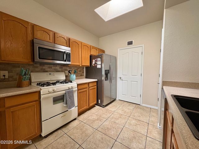 1231 Gunsight Peak Drive, Las Cruces, NM 88012