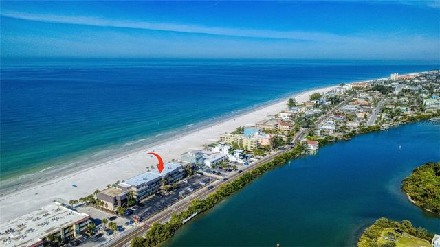 60 GULF BOULEVARD 204, Indian Rocks Beach, FL 33785