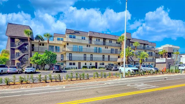 60 GULF BOULEVARD 204, Indian Rocks Beach, FL 33785