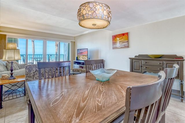 60 GULF BOULEVARD 204, Indian Rocks Beach, FL 33785