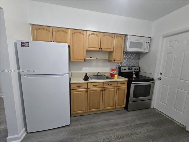2729 NW 47th Street, Miami, FL 33142