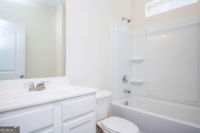 228 Gallant Fox Way, Acworth, GA 30102