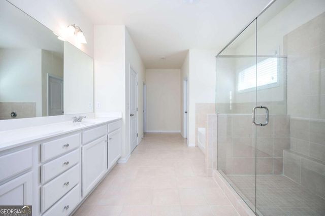 228 Gallant Fox Way, Acworth, GA 30102