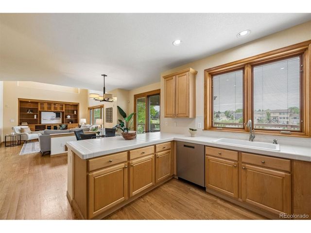 3091 Thistlebrook Cir, Highlands Ranch, CO 80126
