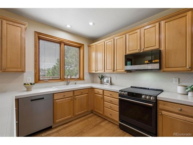 3091 Thistlebrook Cir, Highlands Ranch, CO 80126